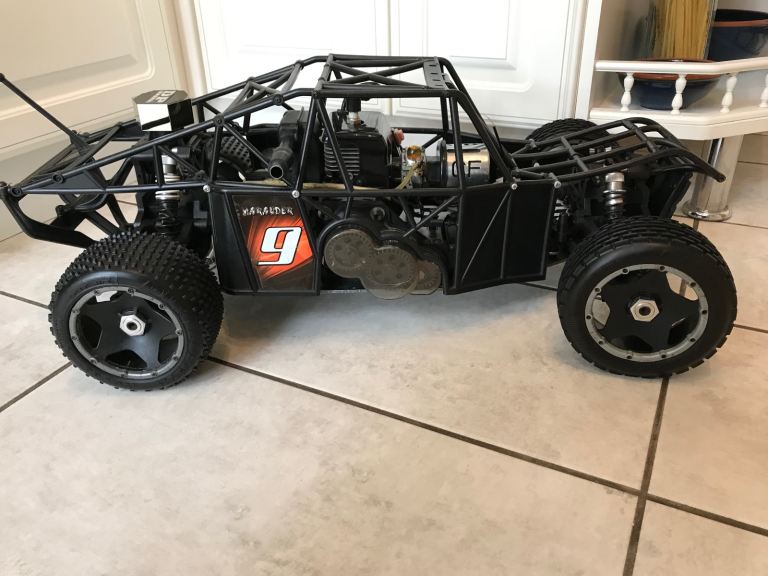 RC CAR 1/5 SCALE PETROL 30cc.