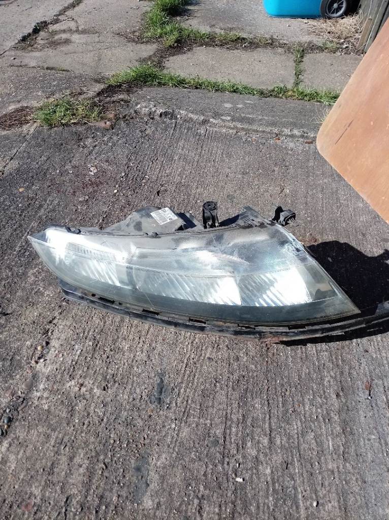 Honda civic 8th gen 2008 drivers side headlight 