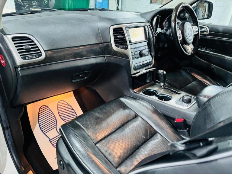 2012 Jeep Grand Cherokee 3.0 V6 CRD Overland Auto 4WD Euro 5 5dr ESTATE Diesel Automatic