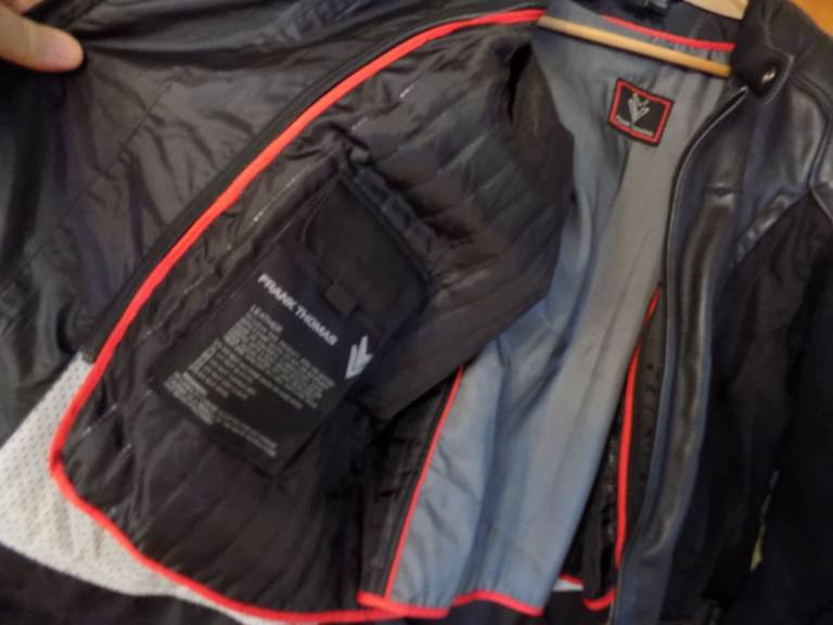 Frank Thomas Black Leather Motorcycle Jacket Size 52 Armoured Motorbike Jacket as good as new  