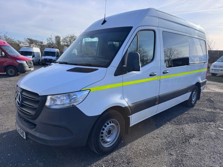 2021 Mercedes-Benz Sprinter 315 Welfare Van.Toilet. 63k. Crew van 7 Seats. RWD