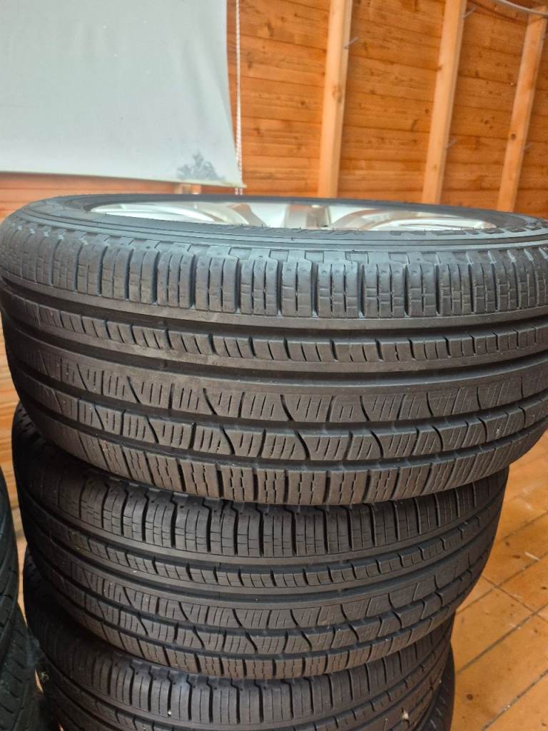 Good condition with new tyers