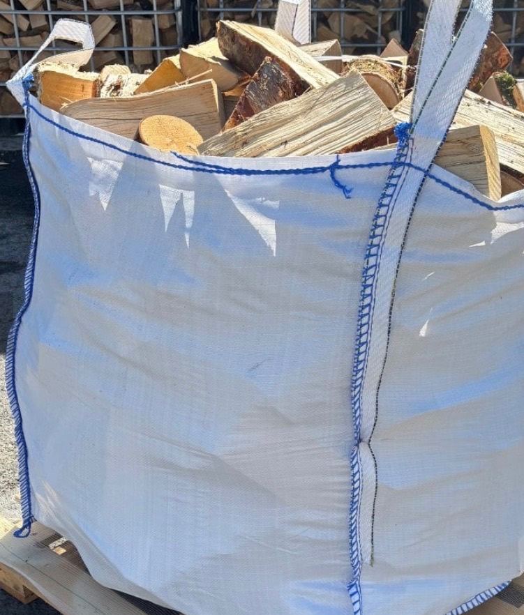 Bulk Bag of Seasoned Firewood Logs – Ready to Burn