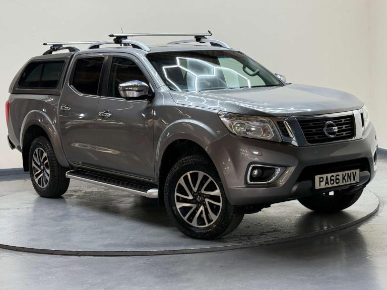 2017 Nissan Navara 2.3 Navara Tekna dCi Auto 4WD 5dr SUV Diesel Automatic