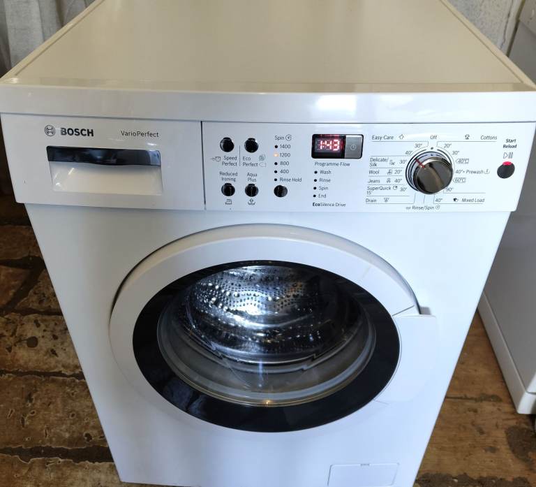 Bosch 'VarioPerfect' 8kg load 1400 spin washing machine