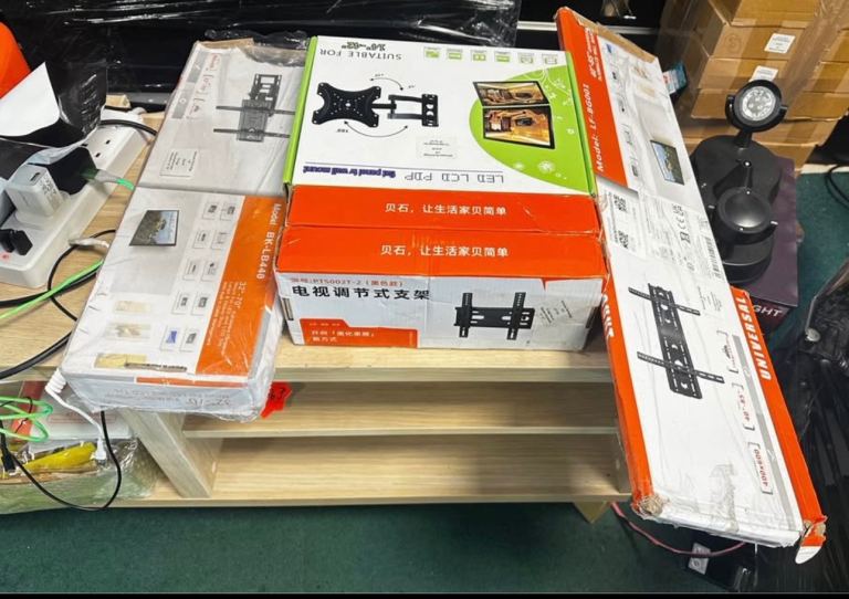 Strong, adjustable wall mounts for ALL TV sizes – from 14” up to 85” Inches