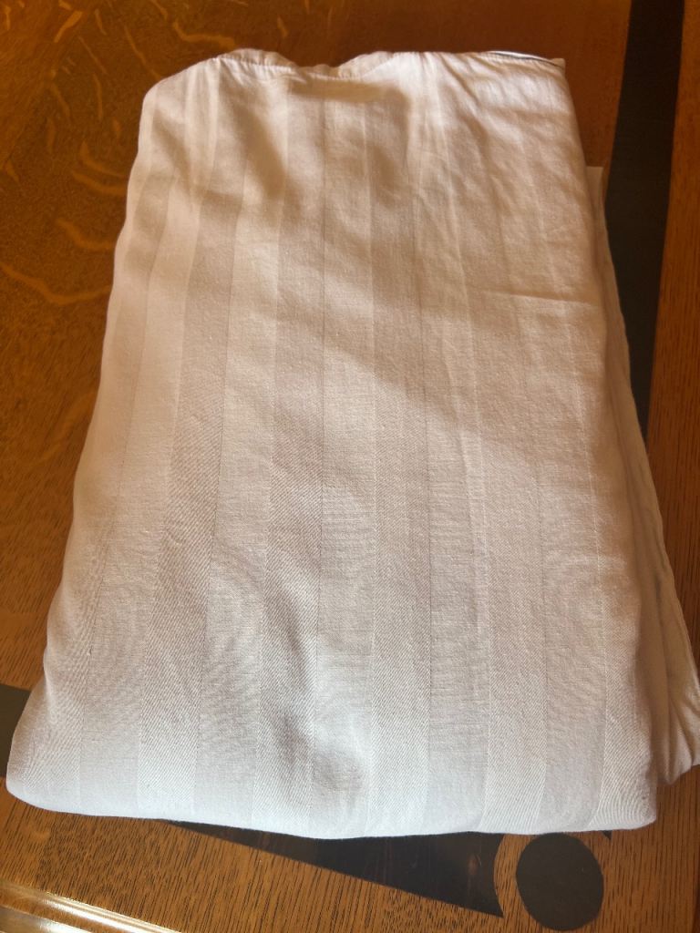 2 x superking duvet covers