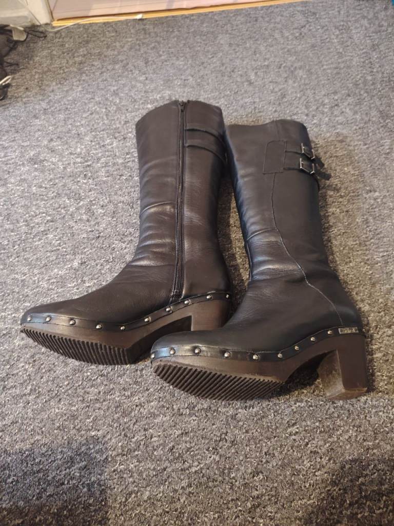 image for Scholl Ladies leather boots