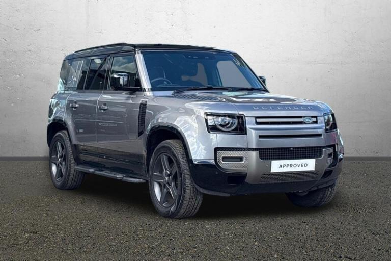 LAND ROVER DEFENDER 3.0 D250 X-Dynamic SE 110 5dr Auto