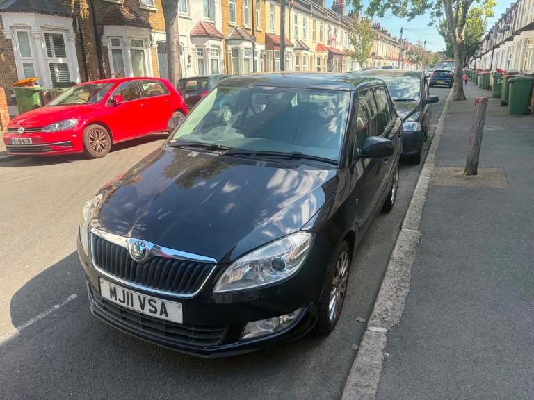 Skoda, FABIA, Hatchback, 2011, Semi-Auto, 1197 (cc), 5 doors