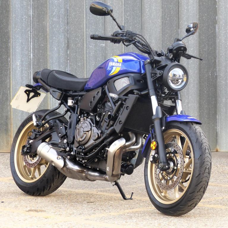 2025 Yamaha XSR700 – 1-Owner, 1,428 Miles, Yamaha Warranty to 2028, Immaculate.