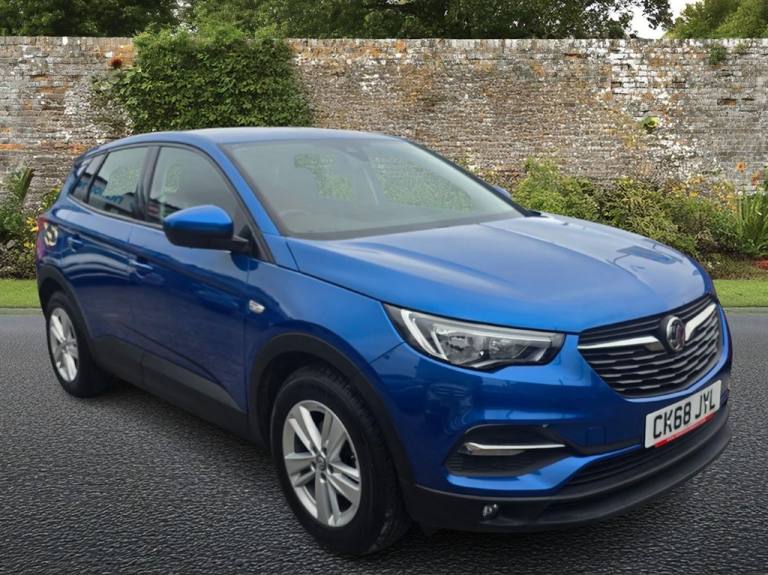 2018 Vauxhall Grandland X 1.2 Turbo SE SUV 5dr Petrol Manual Euro 6 (s/s) (130 ps) HATCHBACK Petr...