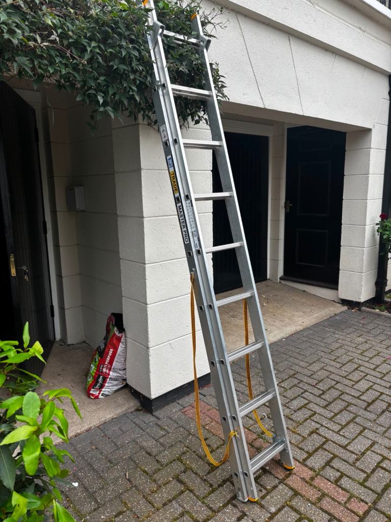 For sale - 2 section extendable 2 metre aluminium ladder