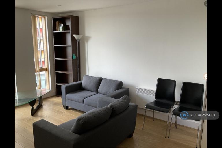 2 bedroom flat in The Foundry, Ipswich, IP4 (2 bed) (#2954110)