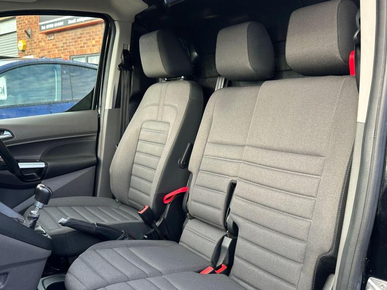 2020 Ford Transit Connect 1.5 200 EcoBlue Limited L1 Euro 6 (s/s) 5dr PANEL VAN Diesel Manual