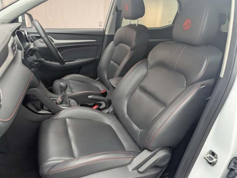 2023 MG MG ZS 1.5 VTi-TECH Exclusive SUV 5dr Petrol Manual Euro 6 (s/s) (106 ps) NAVIGATI HATCHBA...