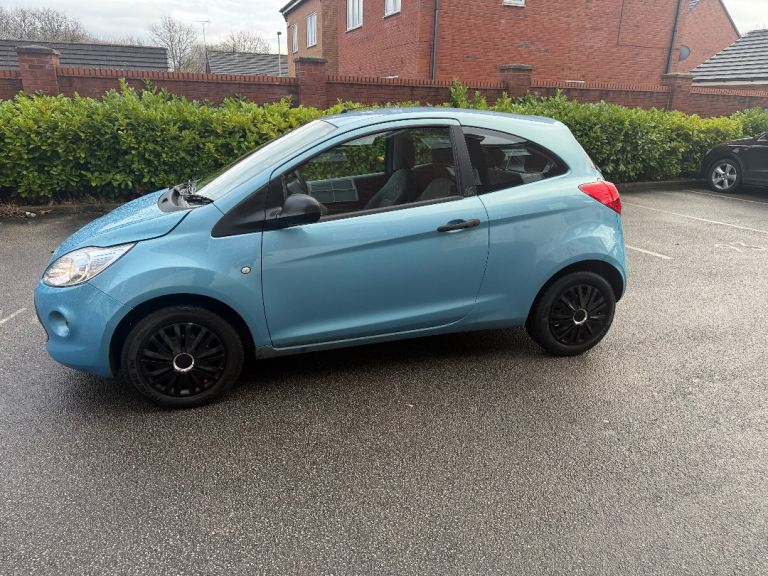 Ford, KA, Hatchback, 2010, Manual, 1242 (cc), 3 doors