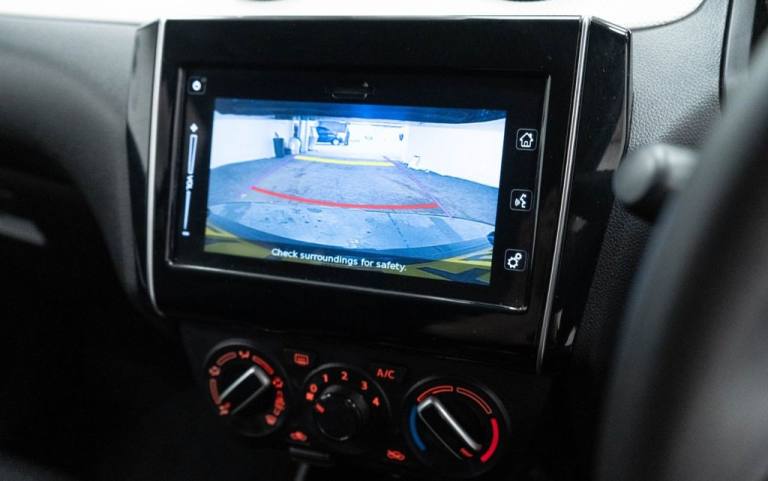 2022 72 SUZUKI SWIFT 1.2 DUALJET MHEV SZ-T HATCHBACK 5DR PETROL HYBRID MANUAL EU