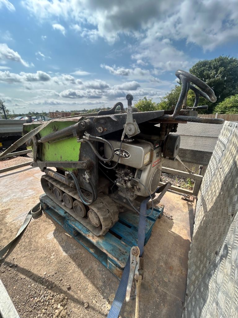 Walk behind dumper 