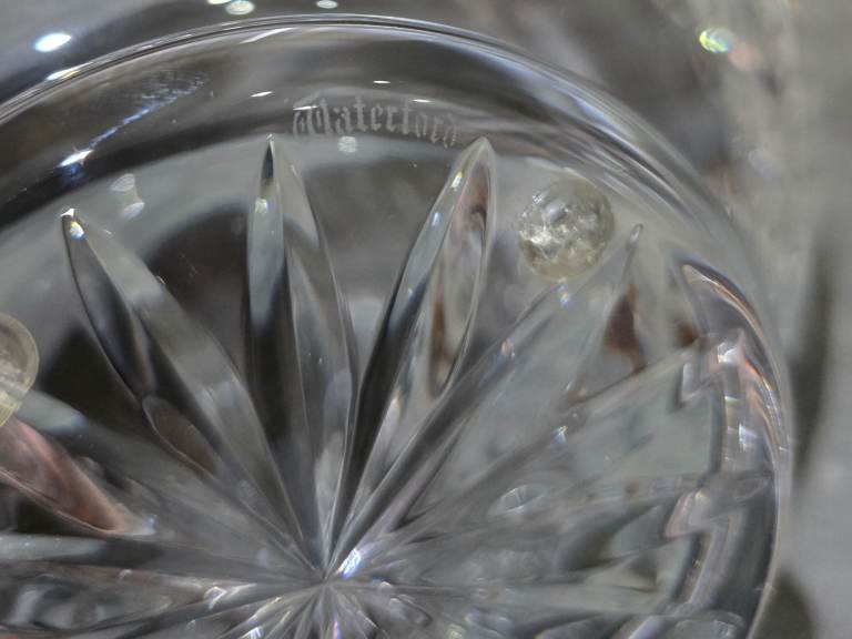 Waterford Crystal Wishing well Bowl, excellent condition 