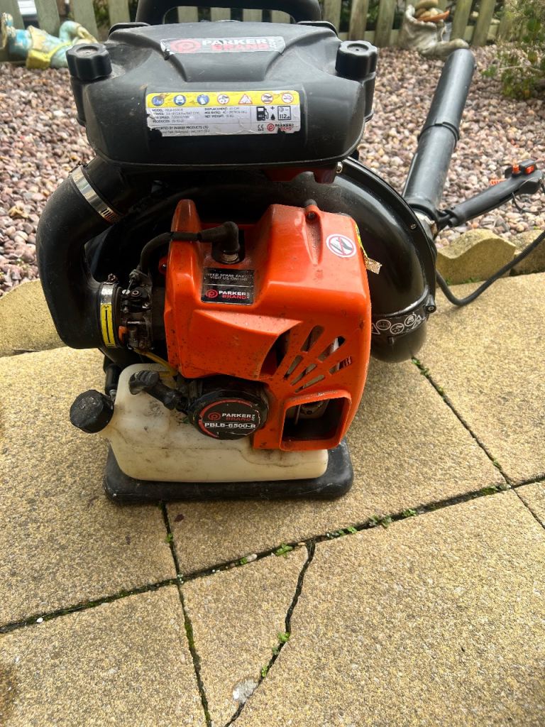 FIRE SALE: ParkerBrand 65cc Petrol Backpack Leaf Blower
