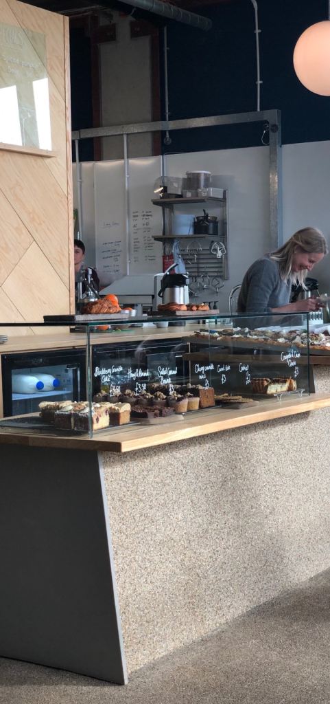 Glass Pastry/Cake Display Sneeze Guard 