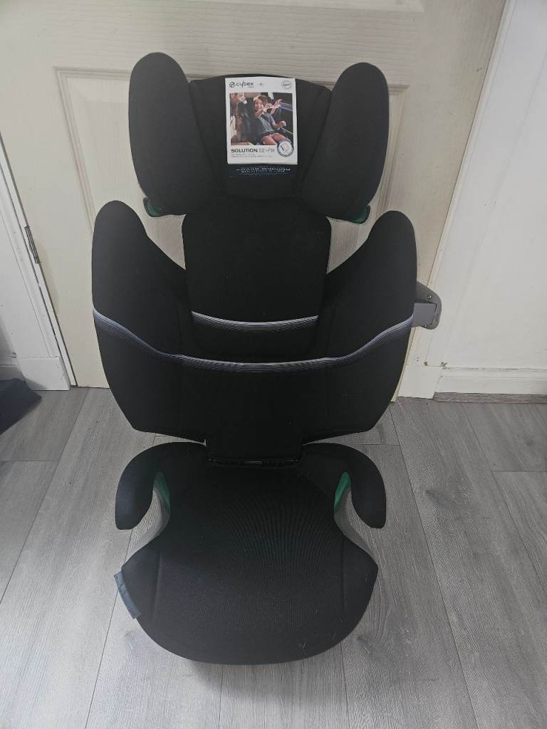 Cybex Solution s2 i-fix car seat 