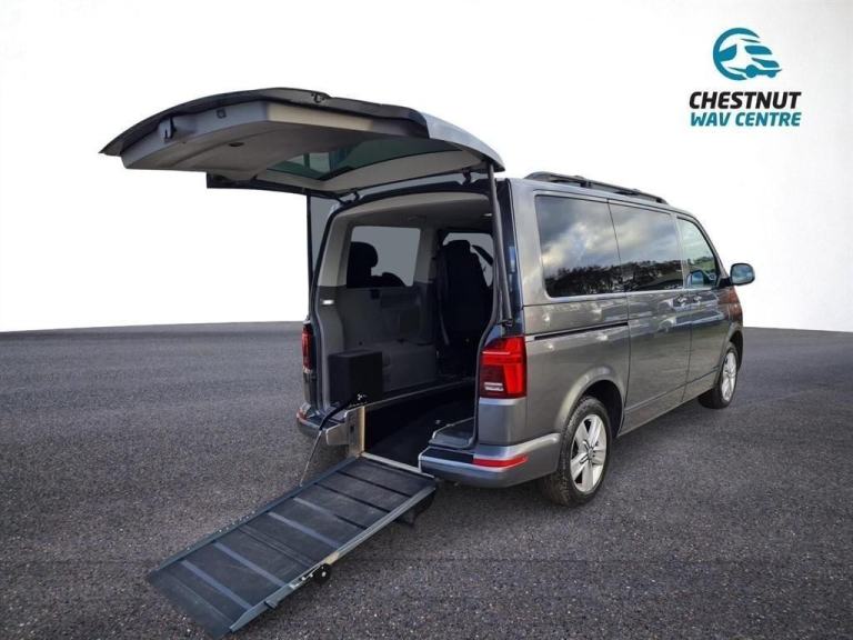 VW Transporter Shuttle Automatic Driver Transfer WAV Wheelchair Van Auto Ramp