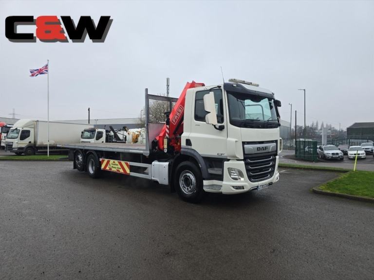 2020 (70) DAF FAN CF340 6x2 Flatbed Crane - 178000kms