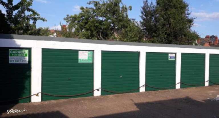 Garage to rent in Northampton (NN1) | Stashbee