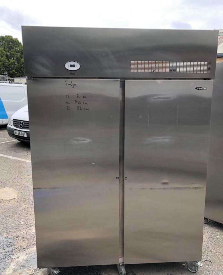 Commercial foster fridge double door fully serviced cafe shop restaurant 