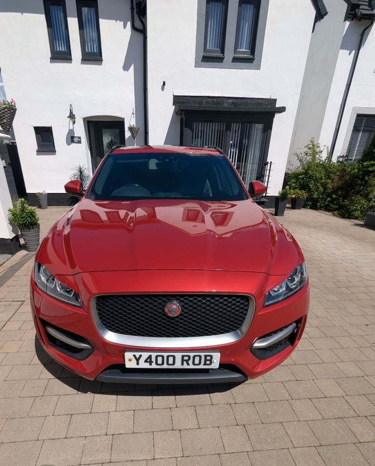 Jaguar F-PACE R-SPORT AWD D AUTO 