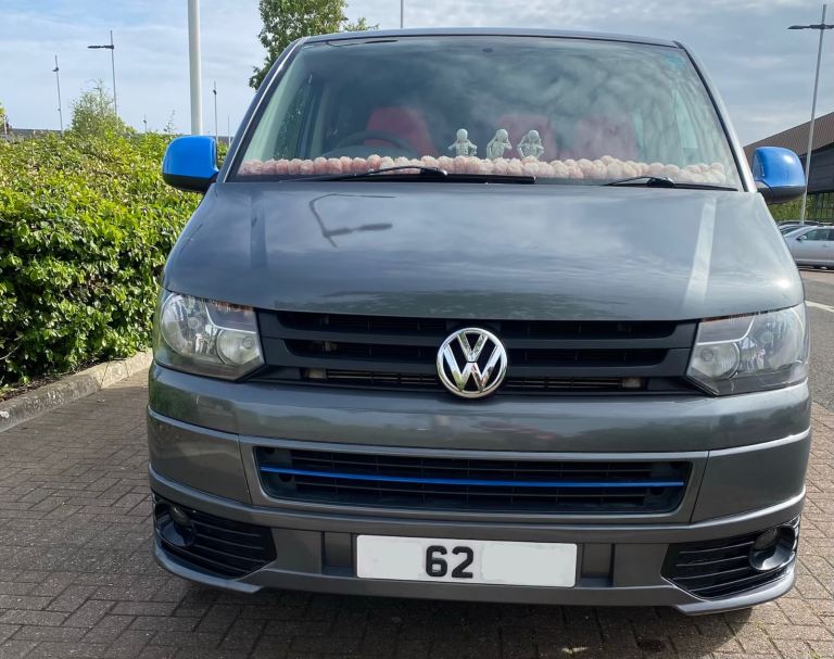 Volkswagen Transporter camper van VW Dub Campervan T5.1