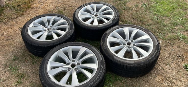 Tesla Model S winter wheels 