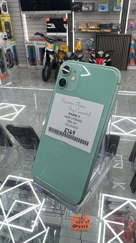 Apple iPhone 11 - Green, white Unlocked