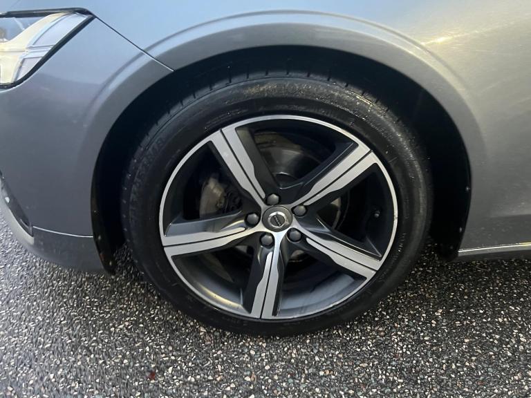 2018 Volvo S90 2.0 D4 R DESIGN 4dr Geartronic SALOON DIESEL Automatic