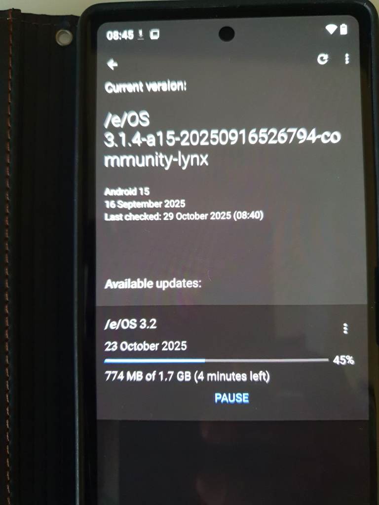 Google Pixel 7a – new, unlocked and De-Googled