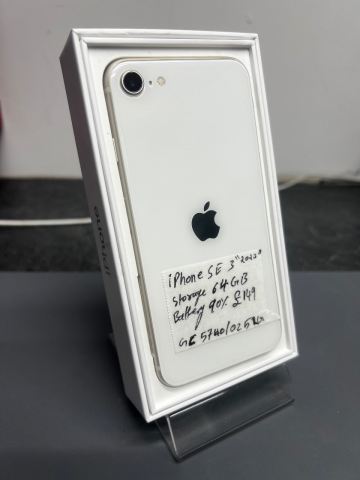 iPhone SE 3rd Gen 64GB - Great Condition | in Whitechapel, London