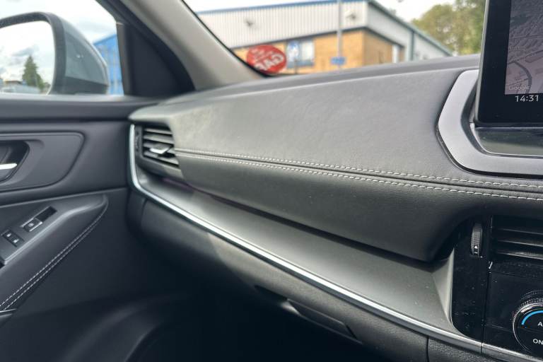 2024 Nissan Qashqai 1.3 DiG-T MH N-Connecta 5dr Hatchback Petrol Manual