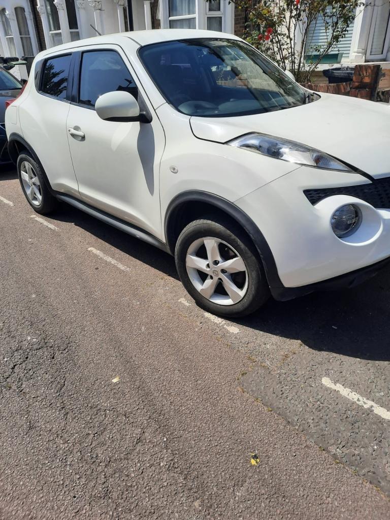 Nissan, JUKE, Hatchback, 2013, Manual, 1598 (cc), 5 doors