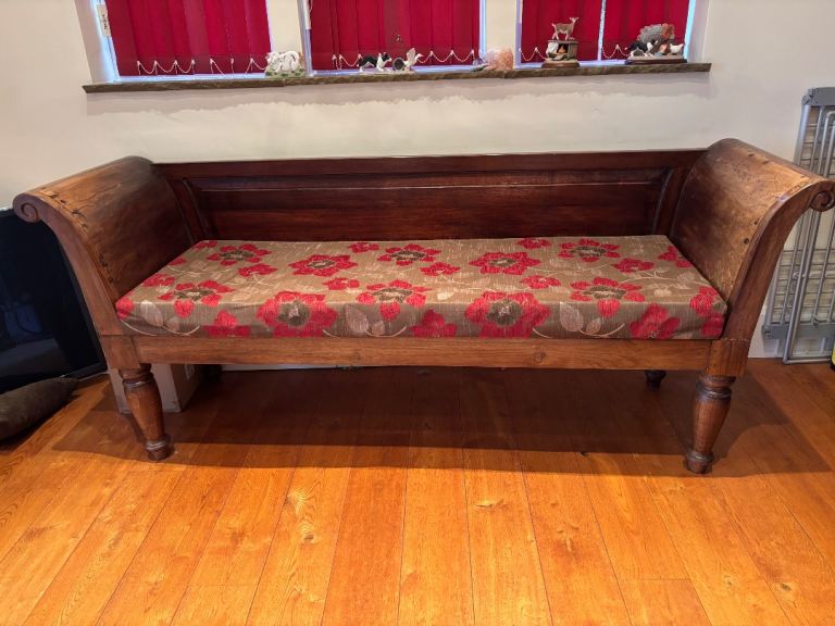Antique solid wood bench / settle/ day bed