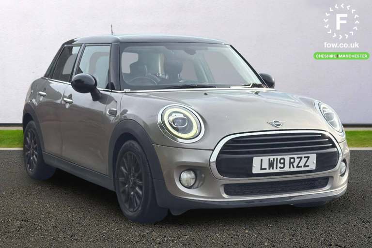 2019 MINI Hatch 1.5 Cooper Classic II 5dr Auto [Comfort/Nav Pack] Hatchback PETROL Automatic