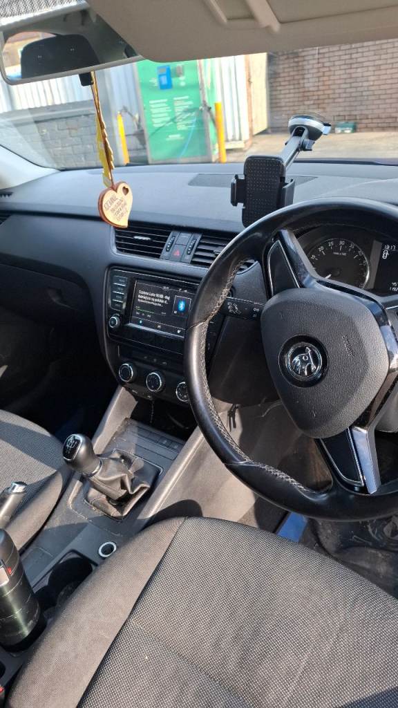 Skoda, OCTAVIA, Hatchback, 2016, Manual, 1598 (cc), 5 doors