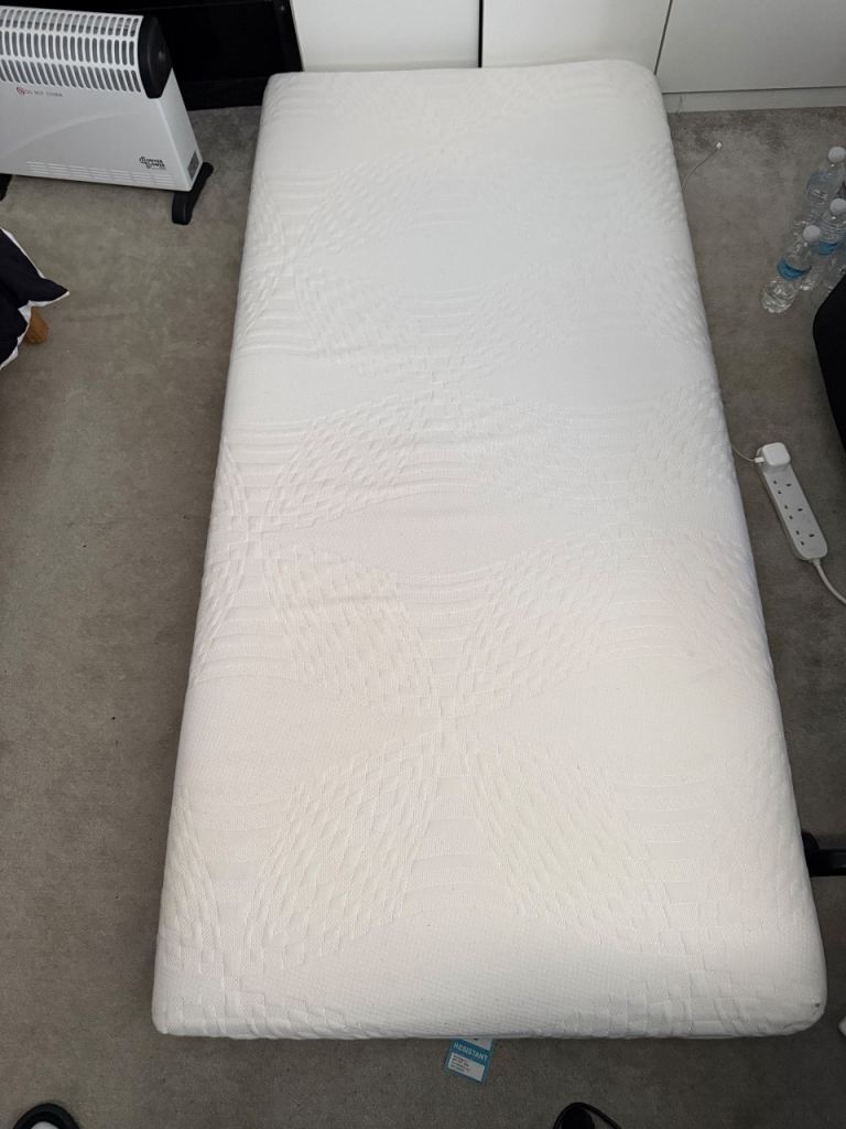Memory foam single mattres free