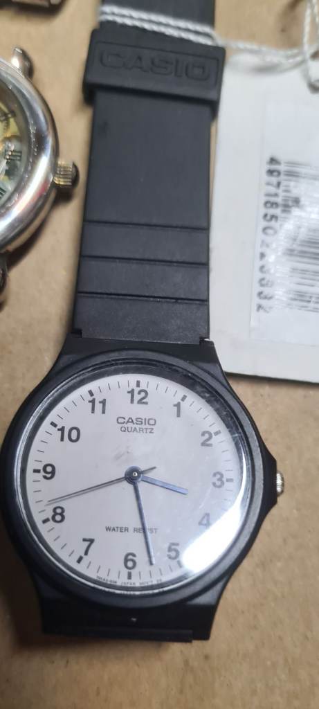 Job lot of vintage wristwatches & pocket watch Mechanical & quarts