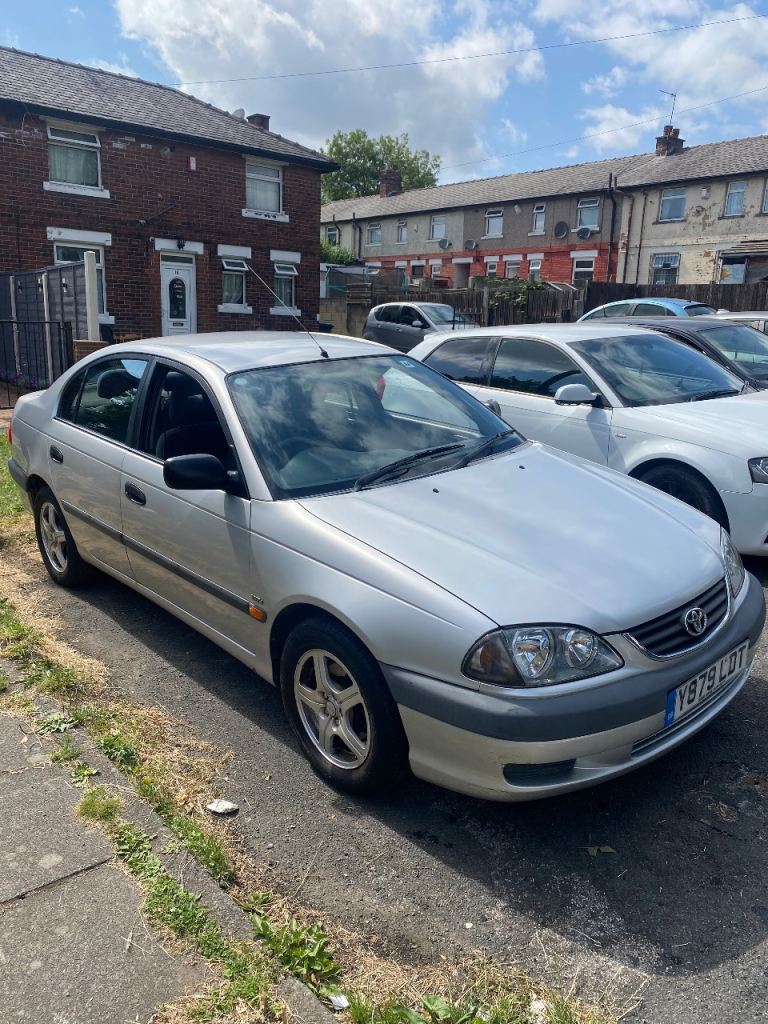 Toyota, AVENSIS, Saloon, 2001, Manual, 1598 (cc), 4 doors