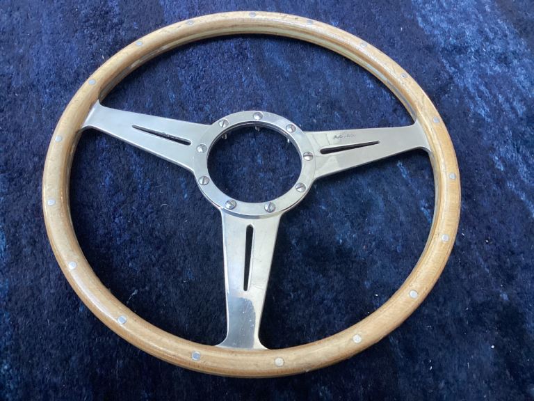 Moto Lita Steering wheel