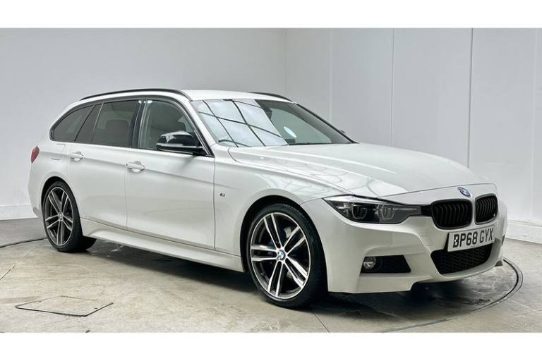 2018 BMW 3 Series 2.0 320i M Sport Shadow Edition Touring 5dr Petrol Auto Euro 6 (s/s) (184 p Est...