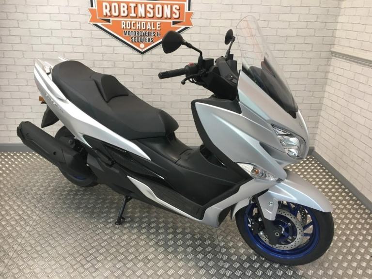 Suzuki AN400 Burgman choice of colours We want your business