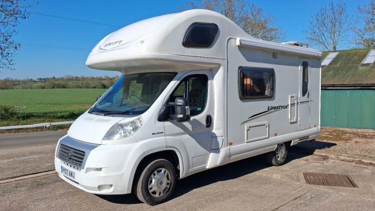 Swift Lifestyle 590RS Motorhome